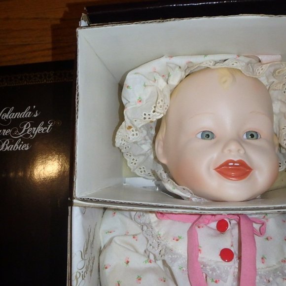 Sarah by Yolanda Bello 1987 Edwin M Knowles - Picture 2 of 15